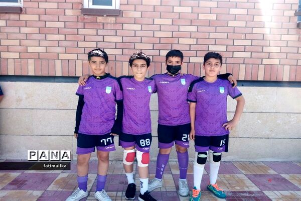 یک روز بدون کیف در مدرسه پسرانه امام رضا (ع) شهرستان فیروزکوه