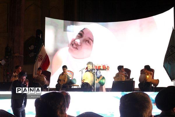 آیین تجلیل از معلمان نمونه استان اصفهان