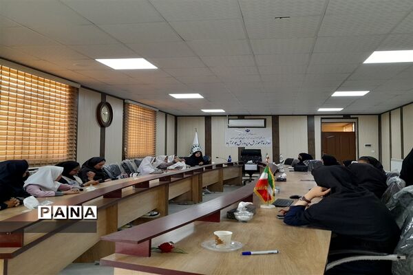 کارگاه آموزشی خبرنویسی خبرنگاران پانا ویژه دختران در آموزش و پرورش شهر جوادآباد