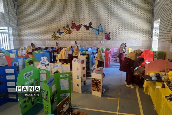 افتتاح نمایشگاه منطقه‌ای طرح جابربن حیان در دبستان آزاده شهرستان بهبهان