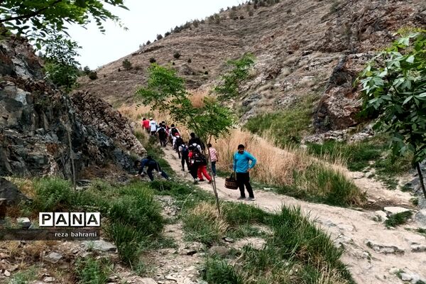 اردوی کوهپیمایی و طبیعت‌گردی دانش‌آموزان پیشتاز ناحیه ۷ مشهد مقدس