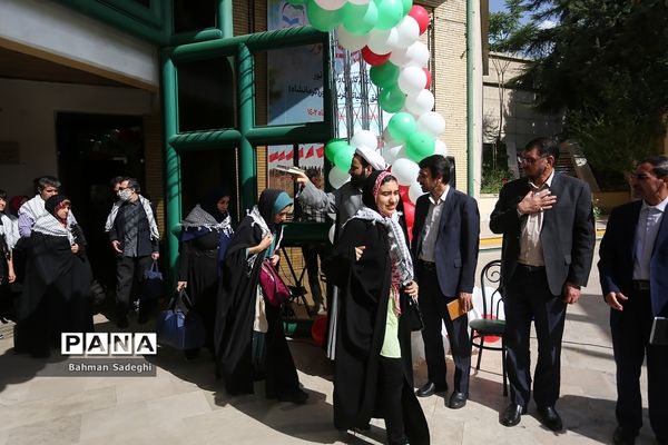 اعزام کارکنان حوزه ستادی وزارت آموزش و پرورش به اردوی راهیان نور