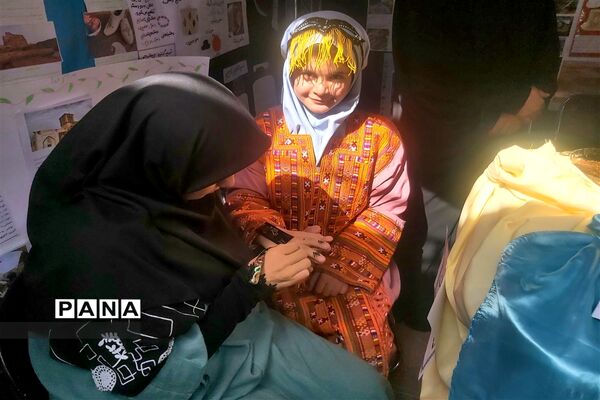 آیین افتتاح نمایشگاه اقوام و گردشگری در منطقه ۵