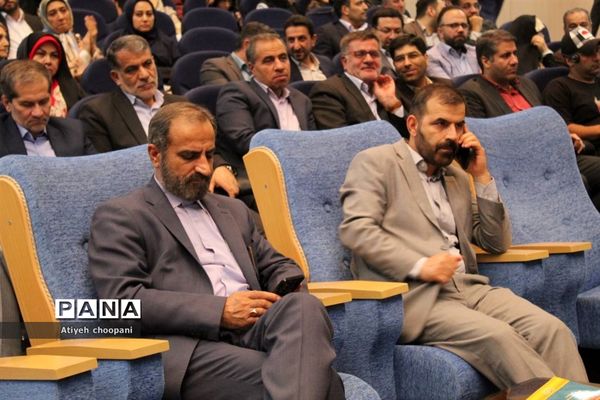 همایش تجلیل از معلمان نمونه شهر تهران «معلم هادی تربیت»