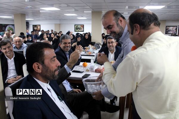 جشن گرامیداشت مقام معلم ویژه همکاران اداره کل آموزش و پرورش استان بوشهر