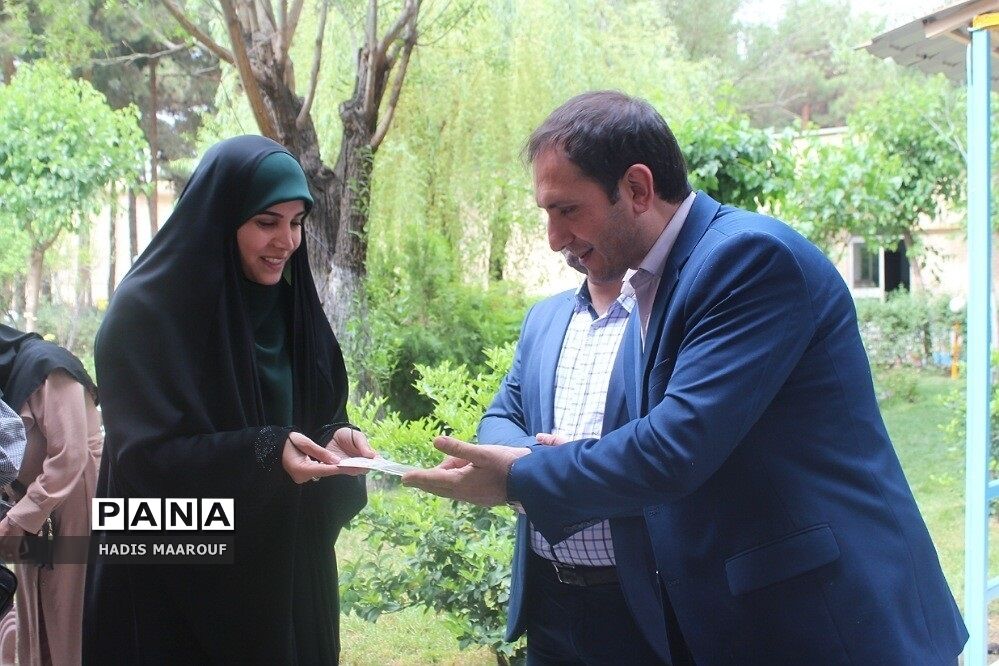 همایش روز مشاور و روانشناس در اردوگاه شهید منتظری