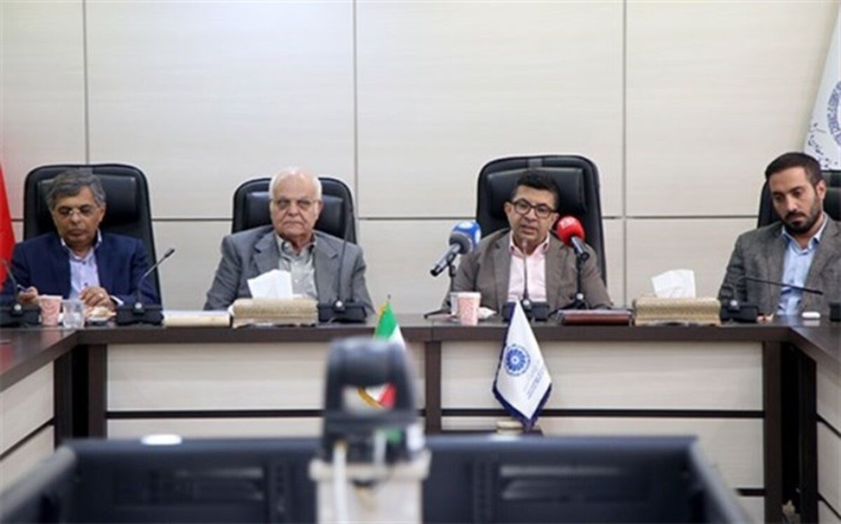 ضربه قیمت‌گذاری دستوری به صادرات شفاف