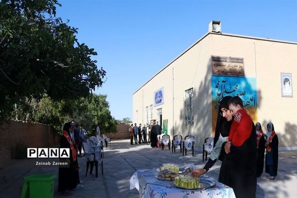 یادواره معلم شهید مرتضی مطهری و ۱۳شهید فرهنگی شهرستان دارالولایه مهریز