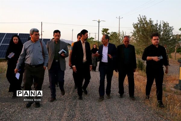 بازدید خبرنگاران از مجموعه مرغ صالحی کاشمر