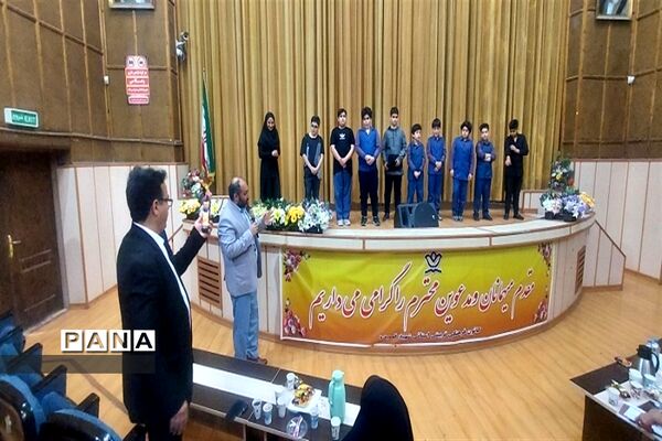 جشنواره امید فردا  مرحله استانی در البرز