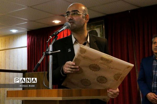 تقدیر از استادان مرکز آموزش عالی کاشمر