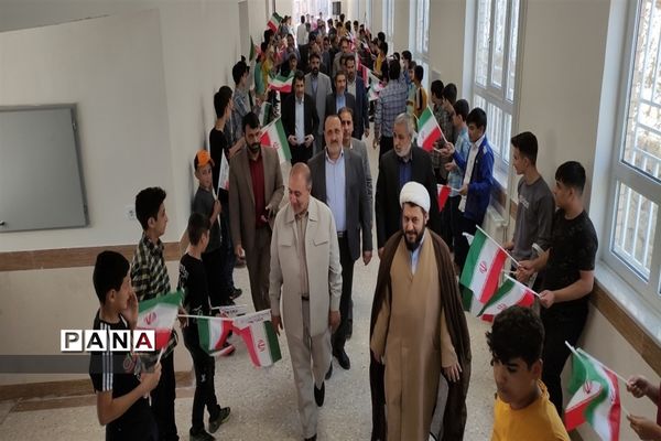 دوازده کلاس درس در چهار نقطه  شهرستان کلات افتتاح و به بهره برداری رسید