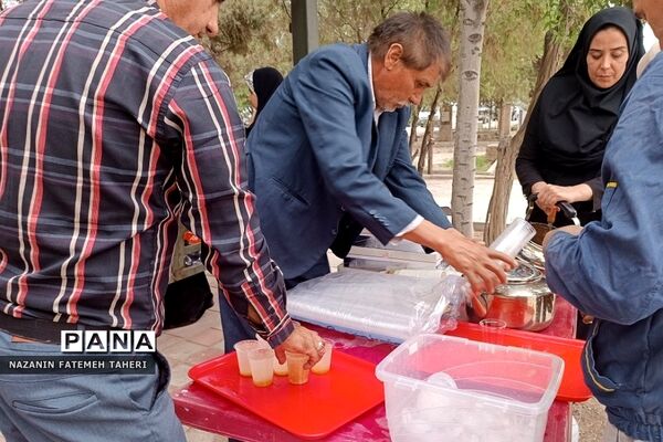 آیین غبارروبی و عطر افشانی مزار شیخ یعقوب کلینی