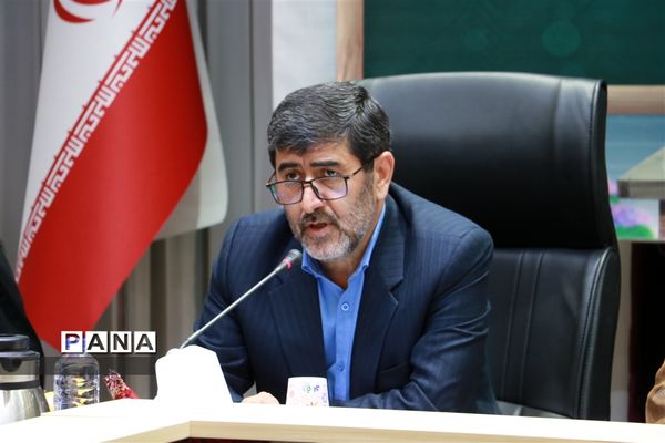 آیین تجلیل از معلمان نمونه آذربایجان شرقی