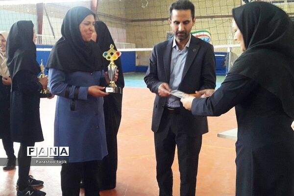 مسابقه والیبال ویژه بانوان فرهنگی مدارس استثنائی شهرستان‌های استان تهران به میزبانی بهارستان 2