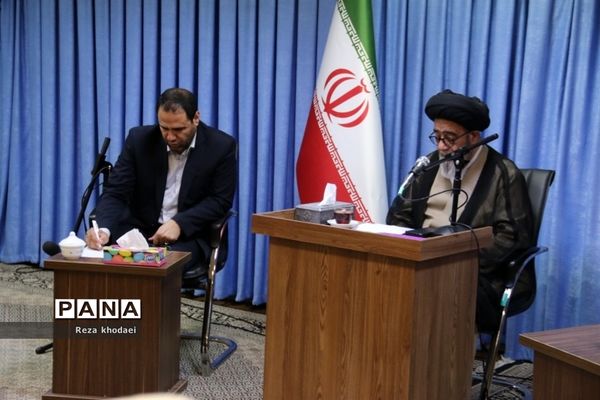 دیدار سرپرست وزارت آموزش و پرورش با نماینده ولی فقیه در آذربایجان شرقی