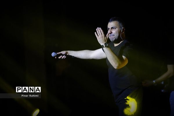 کنسرت علیرضا طلیسچی در تبریز