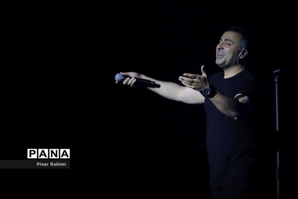 کنسرت علیرضا طلیسچی در تبریز