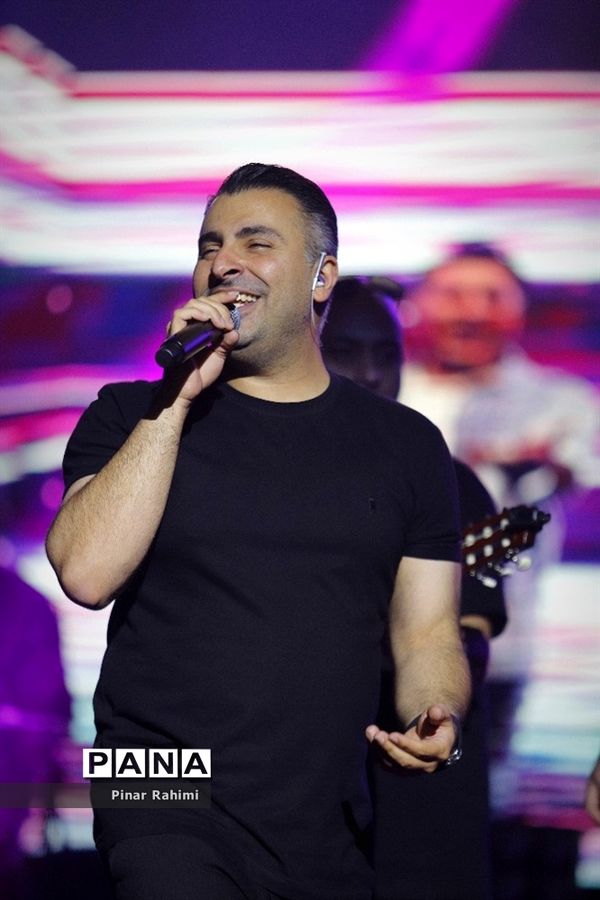 کنسرت علیرضا طلیسچی در تبریز