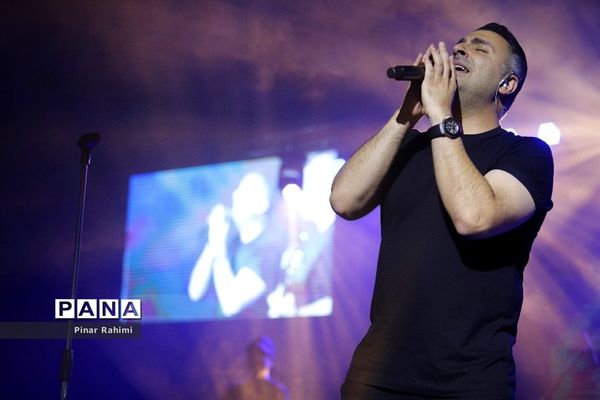 کنسرت علیرضا طلیسچی در تبریز