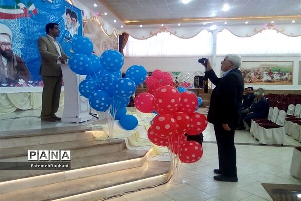 همایش بزرگ فرهنگیان خلیل‌آباد