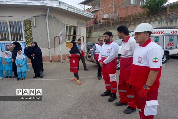 برگزاری مانور زلزله در روستای مهدیرجه گلوگاه