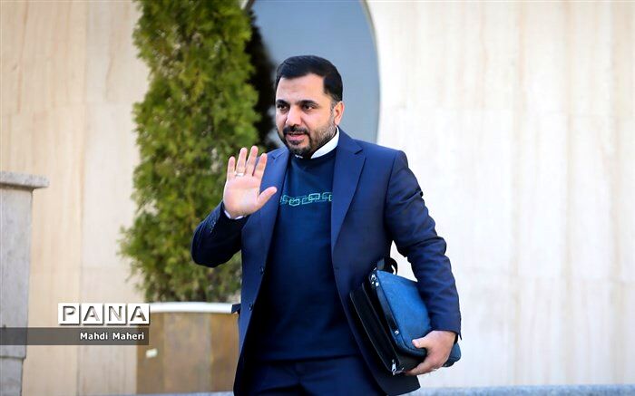 مشکل ساعت گوشی‌های اندروید به سازندگان آنها منعکس شد