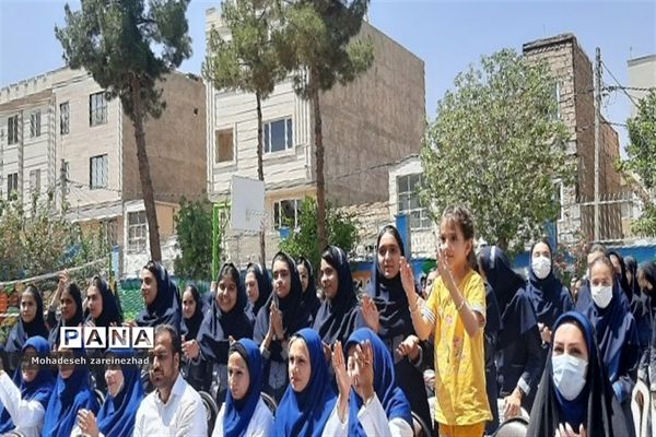 اختتامیه جشنواره سفیران سلامت در شهرستان قرچک