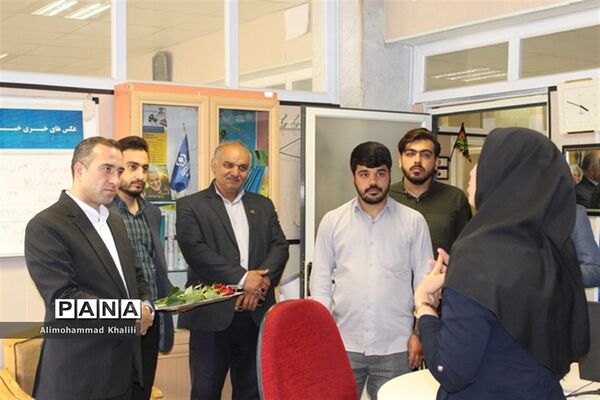 تجلیل رئیس سازمان دانش‌آموزی کشور از کارکنان این سازمان در فارس