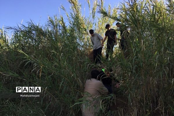 پسران رودهن در اردوی راهیان نور و بازدید از مناطق جنگی