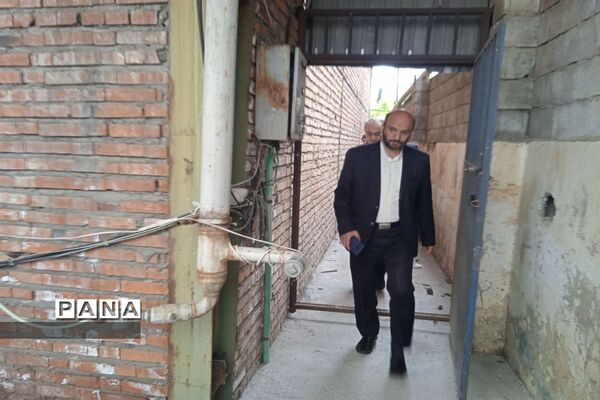 بازدید سرزده رئیس سازمان نوسازی و تجهیز مدارس کشور از کانون فرهنگی تربیتی محمودآباد