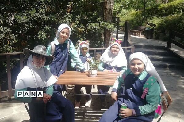 اردوی باغ پرندگان دانش‌آموزان  دبستان دخترانه  سما۲ رودهن