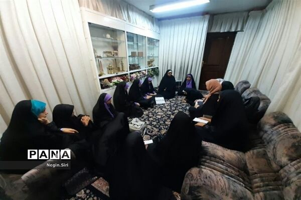 اعزام  مادران و دختران پاکدشتی  به حرم حضرت عبدالعظیم حسنی (ع)