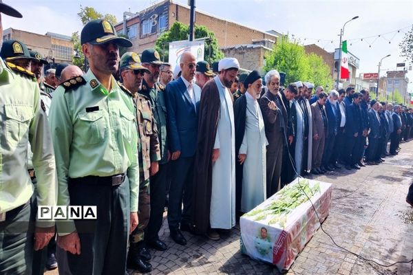 مراسم تشییع پیکر شهید مدافع امنیت در زنجان