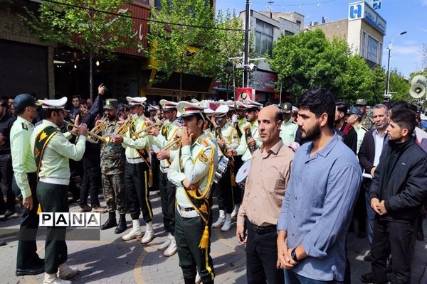 مراسم تشییع پیکر شهید مدافع امنیت در زنجان