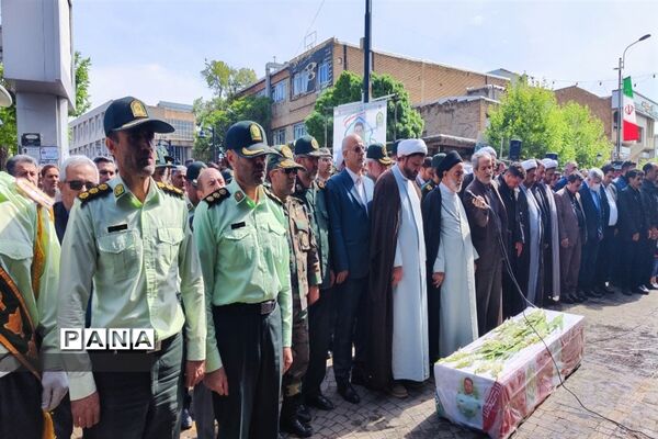 مراسم تشییع پیکر شهید مدافع امنیت در زنجان