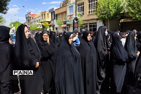 مراسم تشییع پیکر شهید مدافع امنیت در زنجان