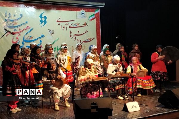 آغاز مسابقات مرحله استانی جشنواره فرهنگی هنری امید فردا  در مازندران