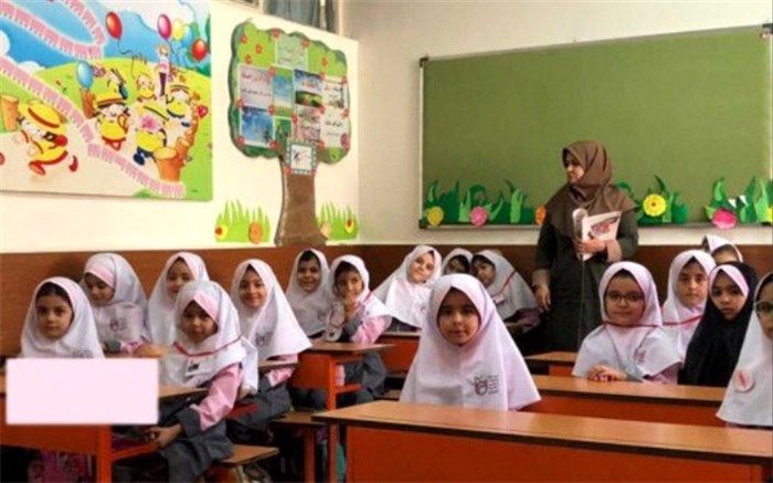 نظارت جدی بر حقوق معلمان مدارس غیردولتی خواهیم داشت