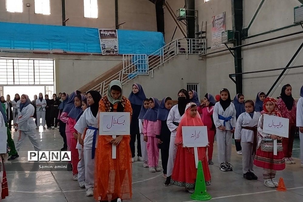 اختتامیه المپیاد ورزشی در مدرسه امام رضا(ع)‌ و نرگس رودهن