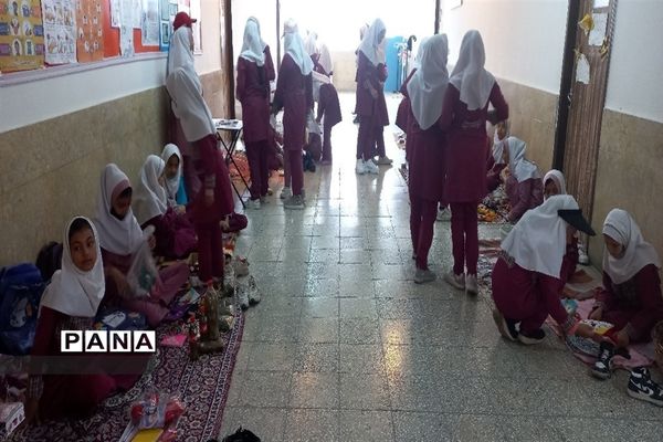 برگزاری بازارچه کسب و کار دانش‌آموزی در دبستان بوستان شهرستان بن