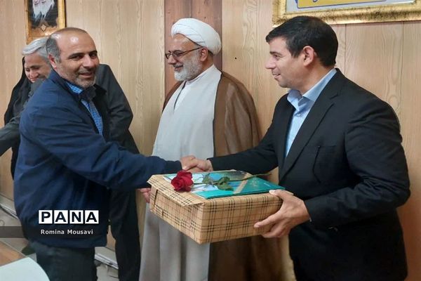 آیین گرامیداشت سالروز تاسیس سازمان دانش‌آموزی در آذربایجان شرقی