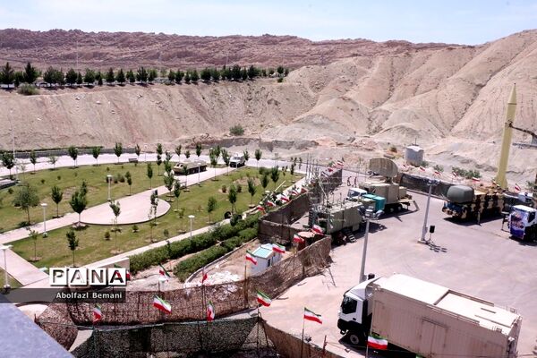 آماده‌سازی نمایشگاه دستاوردهای هوافضا برای بازدید گروه‌های دانش‌آموزی استان قم
