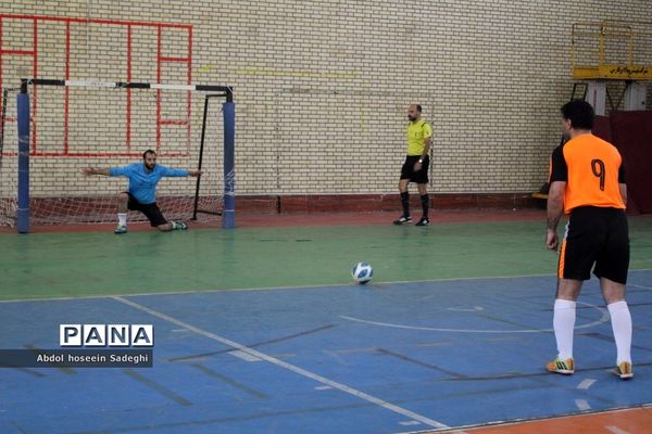 مسابقات فوتسال بالای 40سال فرهنگیان استان بوشهر