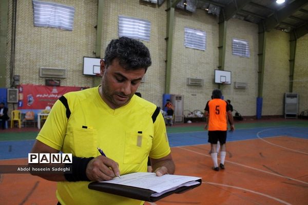 مسابقات فوتسال بالای 40سال فرهنگیان استان بوشهر