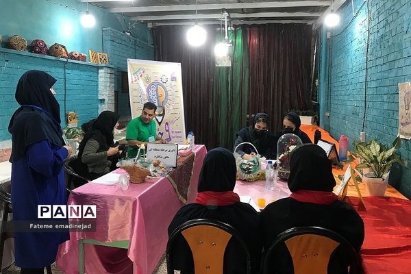 داوری منطقه‌ای جشنواره نوجوان خوارزمی در دبیرستان تربیت رودهن