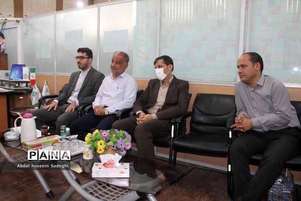 بازدید معاون نهضت سواد‌آموزی آموزش و پرورش استان بوشهر از سازمان دانش‌آموزی استان