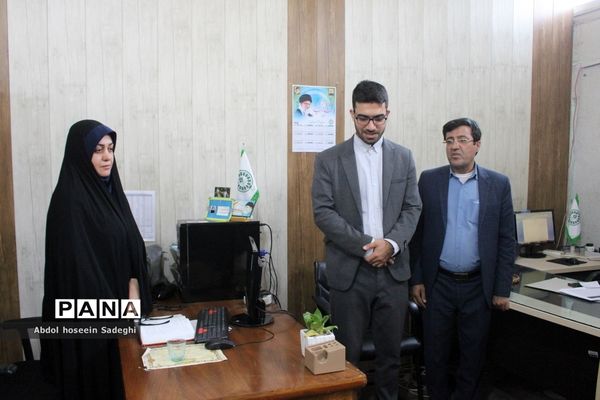 بازدید معاون نهضت سواد‌آموزی آموزش و پرورش استان بوشهر از سازمان دانش‌آموزی استان