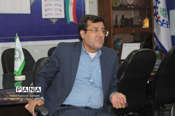 بازدید معاون نهضت سواد‌آموزی آموزش و پرورش استان بوشهر از سازمان دانش‌آموزی استان