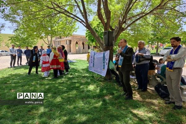 اختتامیه دوره‌های آموزشی ضمن خدمت مربیان شهرستان مانه وسملقان